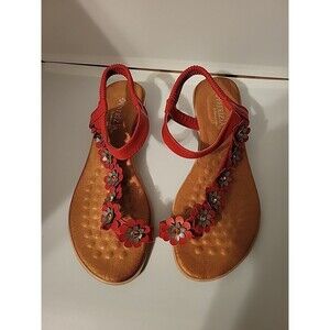 Size 7 Patrizia Women's Red Floral Sandals with Strap